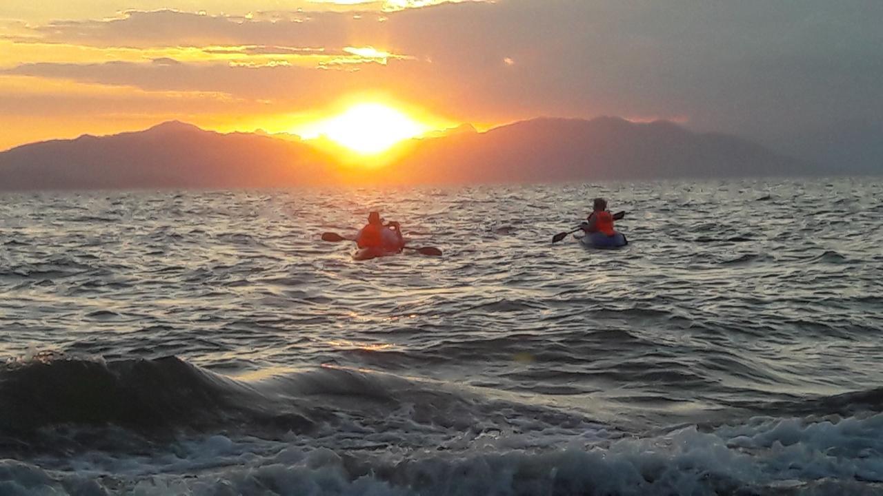 Atardecer Porteno プンタレナス エクステリア 写真